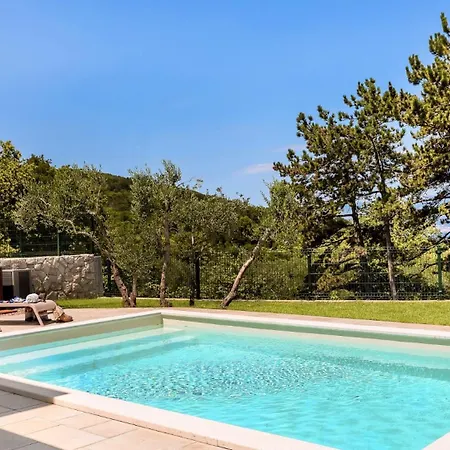 Isla Blue 2 Pool&welness Krk By Guide *