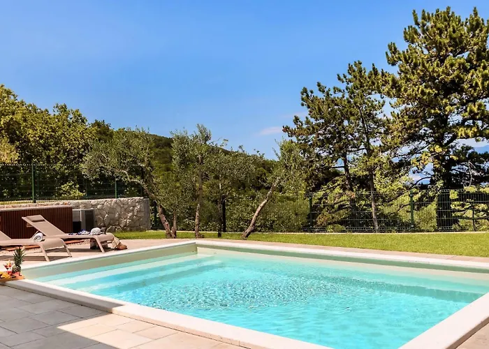 Isla Blue 2 Pool&welness Krk By Guide *