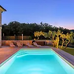Вилла Isla Blue 2 Pool&welness Krk By Guide Врбник